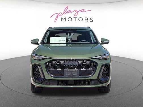 District Green Metallic 2026 Audi Q5 Premium Plus TFSI quattro S tronic