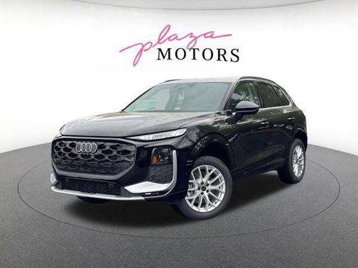 Mythos Black Metallic 2026 Audi Q3 TFSI quattro S tronic