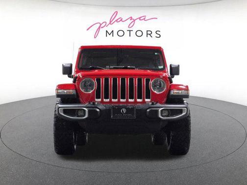 Firecracker Red Clearcoat 2018 Jeep Wrangler Unlimited Sahara