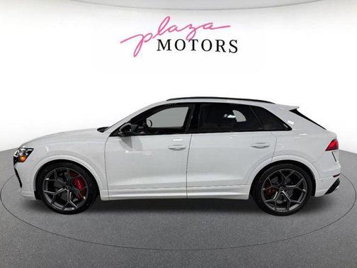 Glacier White Metallic 2025 Audi RS Q8 4.0T