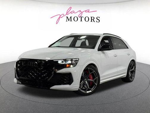 Glacier White Metallic 2025 Audi RS Q8 4.0T
