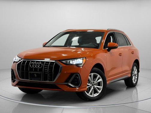 2022 Audi Q3 Premium 45 TFSI S line quattro Tiptronic