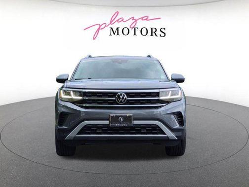 Platinum Gray Metallic 2022 Volkswagen Atlas 3.6L SEL