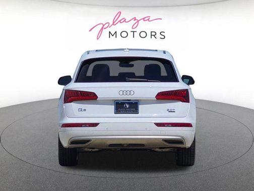 Ibis White 2018 Audi Q5 2.0T Tech Premium