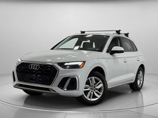 2022 Audi Q5 Premium 45 TFSI S line quattro S tronic