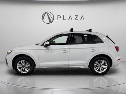 2022 Audi Q5 Premium 45 TFSI S line quattro S tronic