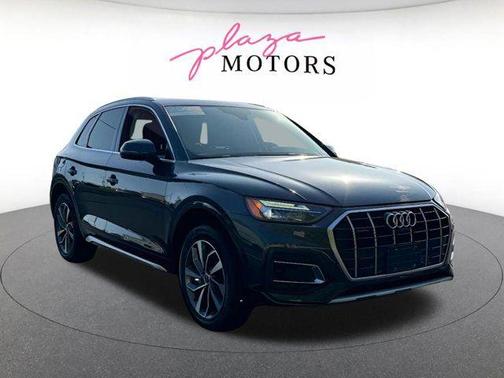 Manhattan Gray Metallic 2021 Audi Q5 45 Premium Plus