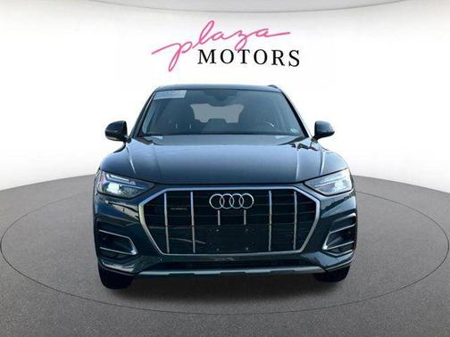 Manhattan Gray Metallic 2021 Audi Q5 45 Premium Plus