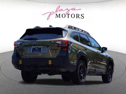 Autumn Green Metallic 2024 Subaru Outback Wilderness