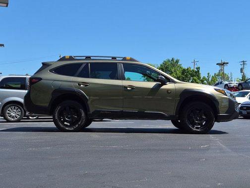 Autumn Green Metallic 2024 Subaru Outback Wilderness