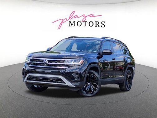 Deep Black Pearl 2023 Volkswagen Atlas 3.6L SE w/Technology