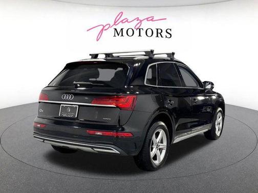 Brilliant Black 2023 Audi Q5 40 Premium