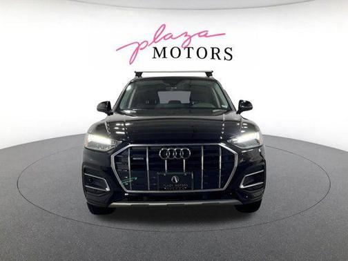Brilliant Black 2023 Audi Q5 40 Premium