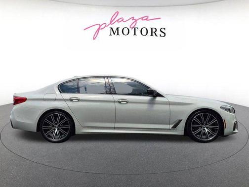 Alpine White 2018 BMW M550 i Xdrive