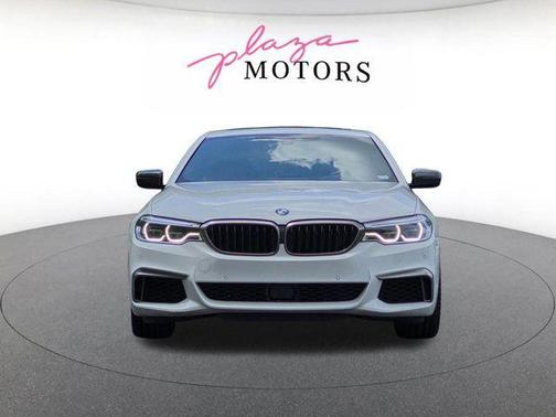 Alpine White 2018 BMW M550 i Xdrive