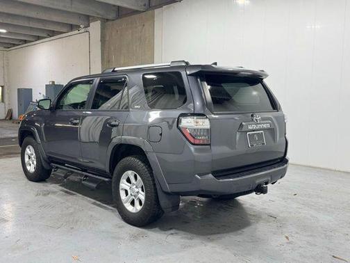 Magnetic Gray Metallic 2022 Toyota 4Runner SR5 Premium