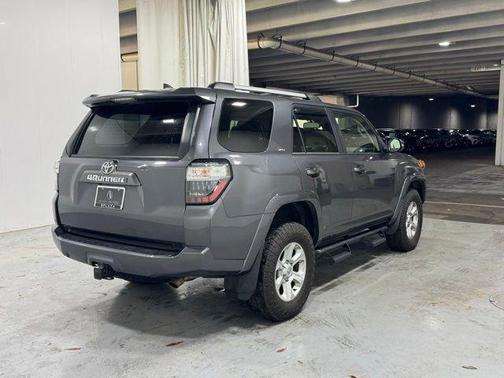 Magnetic Gray Metallic 2022 Toyota 4Runner SR5 Premium