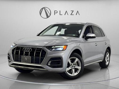 2023 Audi Q5 Premium 40 TFSI quattro S tronic