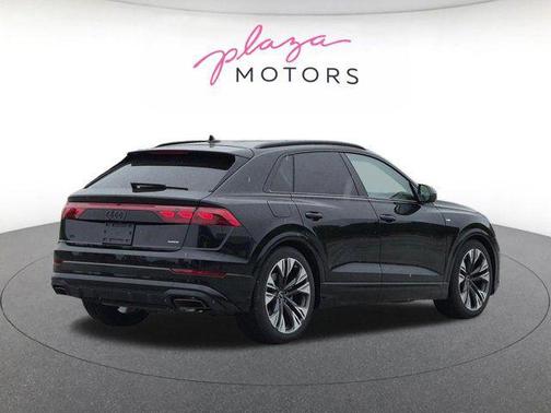 Mythos Black Metallic 2026 Audi Q8 55 Prestige