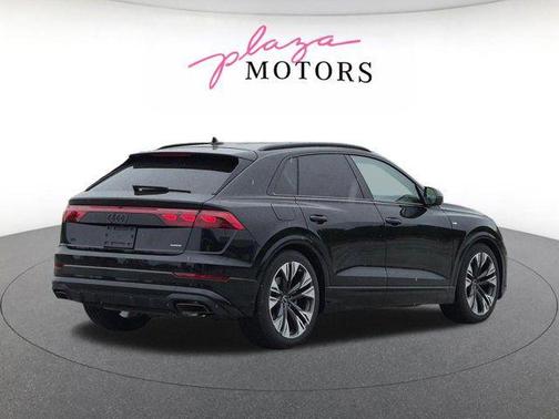 Mythos Black Metallic 2026 Audi Q8 55 Prestige