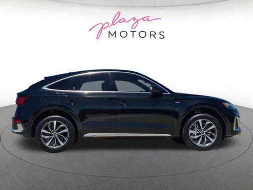Mythos Black Metallic 2024 Audi Q5 45 S line Premium