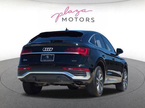 Mythos Black Metallic 2024 Audi Q5 45 S line Premium