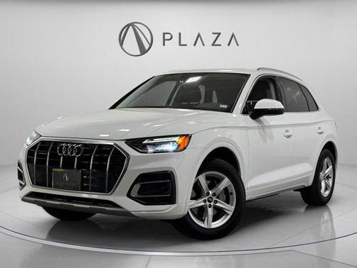 2023 Audi Q5 Premium 40 TFSI quattro S tronic
