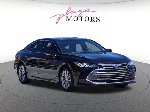 Midnight Black Metallic 2021 Toyota Avalon XLE