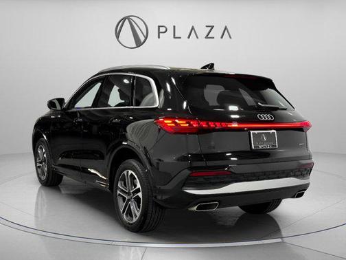 Black Metallic 2025 Audi Q5 Premium Plus TFSI quattro S tronic