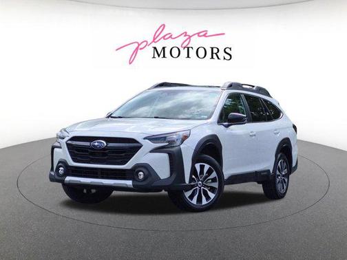 Crystal White Pearl 2023 Subaru Outback Limited
