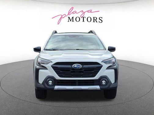 Crystal White Pearl 2023 Subaru Outback Limited
