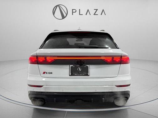 2026 Audi SQ8 4.0T Prestige