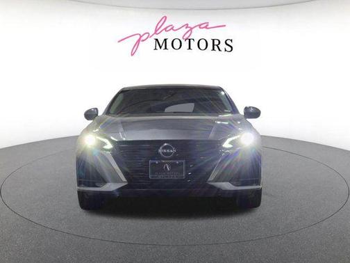 Gun Metallic 2023 Nissan Altima 2.5 SL