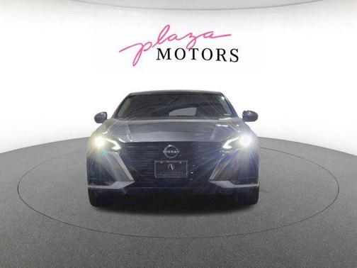 Gun Metallic 2023 Nissan Altima 2.5 SL