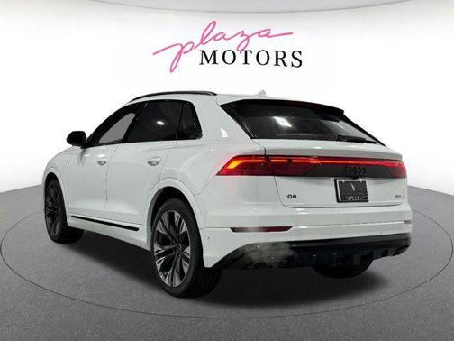 Glacier White Metallic 2026 Audi Q8 55 Premium Plus