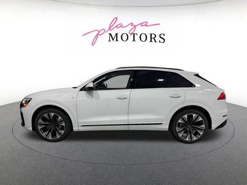 Glacier White Metallic 2026 Audi Q8 55 Premium Plus