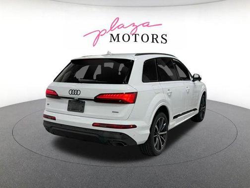 Glacier White Metallic 2026 Audi Q7 45 Premium Plus