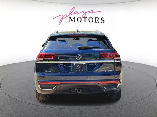 Blue Metallic 2020 Volkswagen Atlas Cross Sport 3.6L V6 SEL 4MOTION