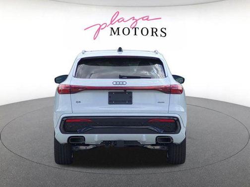 Glacier White Metallic 2026 Audi Q5 Premium Plus TFSI quattro S tronic