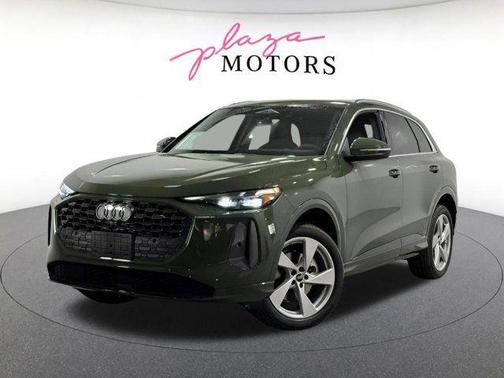 District Green Metallic 2026 Audi Q5 Premium Plus TFSI quattro S tronic