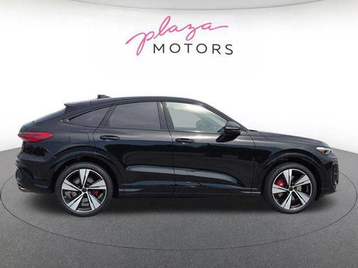 Mythos Black Metallic 2026 Audi SQ5 3.0T Premium Plus