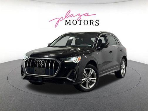Mythos Black Metallic 2021 Audi Q3 45 S line Premium Plus