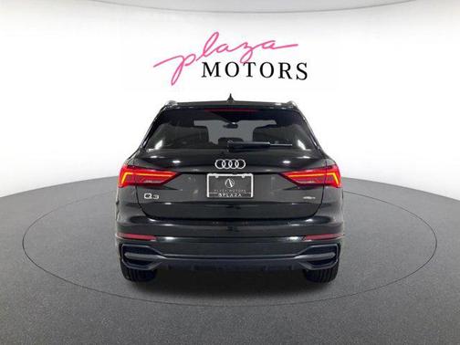 Mythos Black Metallic 2021 Audi Q3 45 S line Premium Plus
