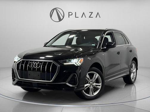 Mythos Black Metallic 2021 Audi Q3 45 S line Premium Plus