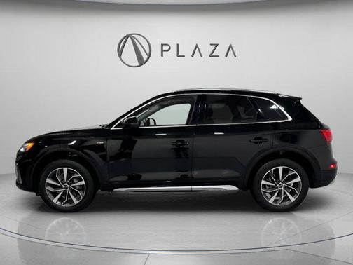 2023 Audi Q5 Premium 45 TFSI S line quattro