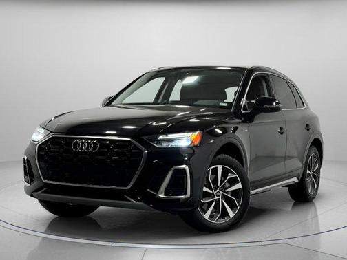 2023 Audi Q5 Premium 45 TFSI S line quattro