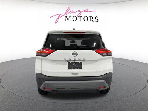 Glacier White 2022 Nissan Rogue S