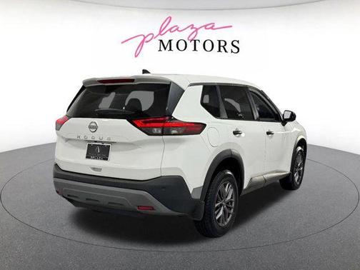 Glacier White 2022 Nissan Rogue S