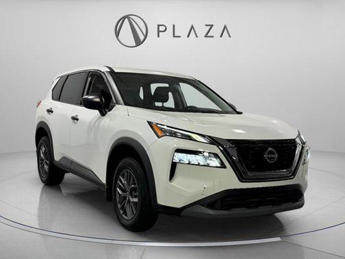 Glacier White 2022 Nissan Rogue S