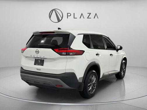Glacier White 2022 Nissan Rogue S